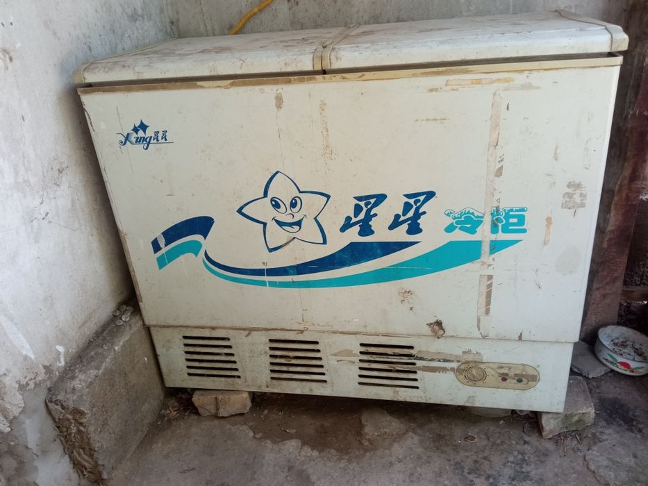 Продам срочно Морозильник