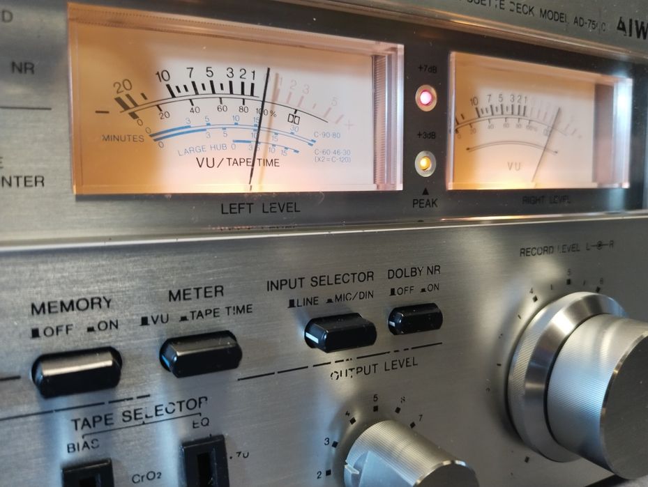 AIWA AD-7500 кассетная дека