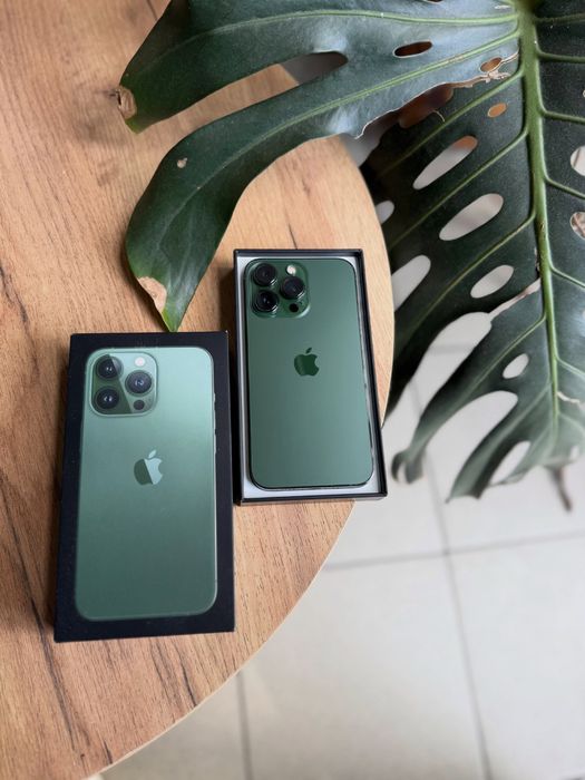 iPhone 13 Pro Green Alpine