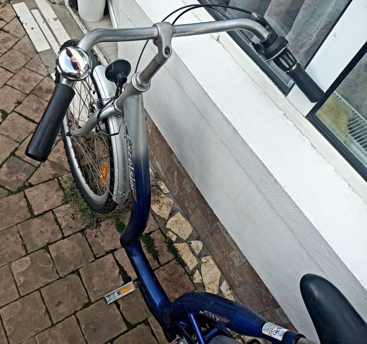 Bicicleta de dama  de 28 inch