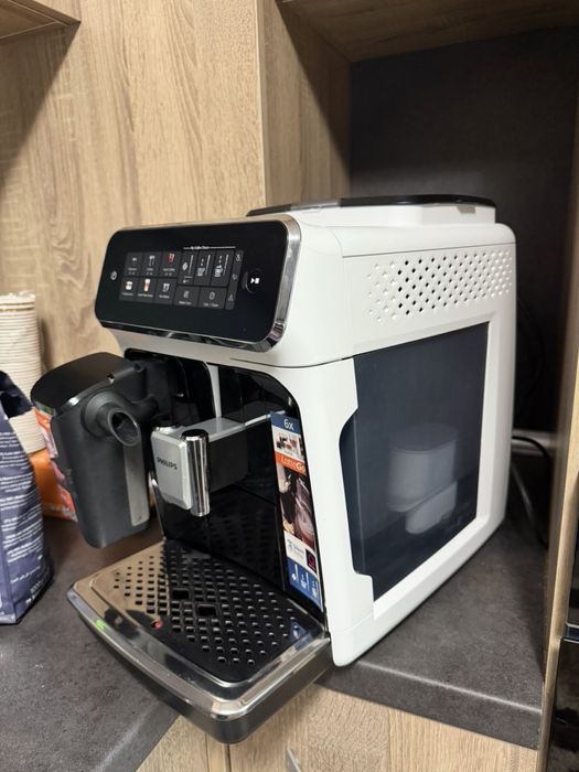 Philips series 3300