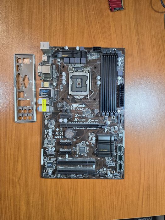 Asrock Z87 Pro3 сокет 1150