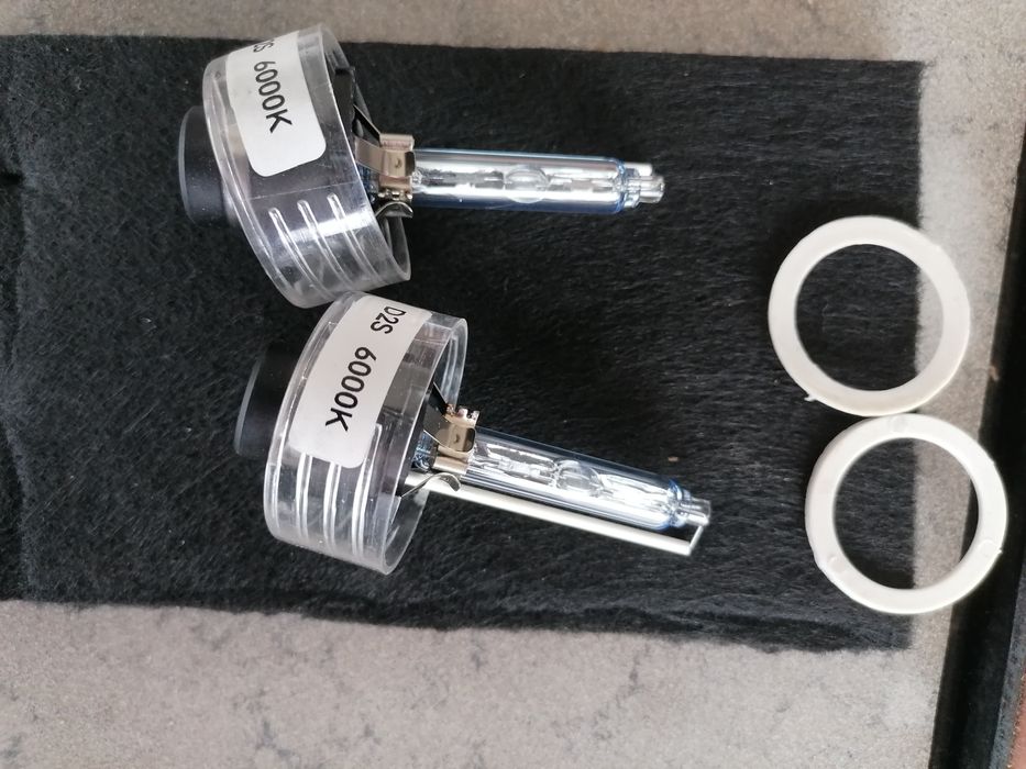 Becuri xenon D2S 35w