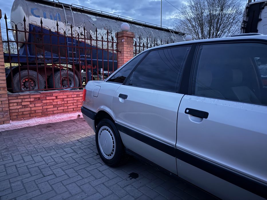 Продается Audi 80