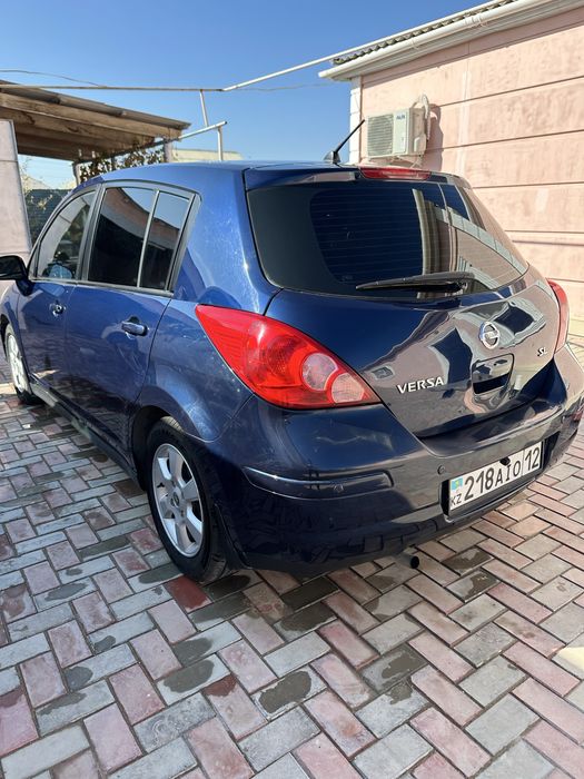 Продам Nissan versa 2008