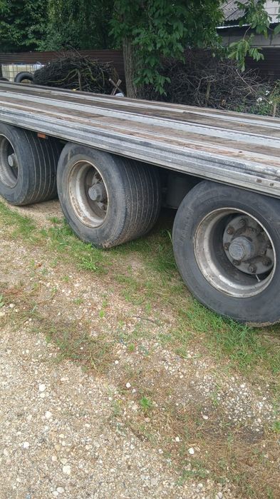 Vand platforma de camion