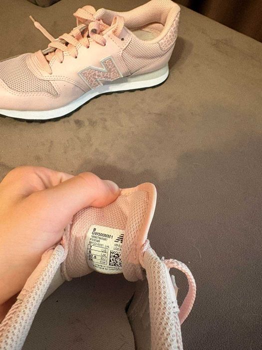Обувки NEW BALANCE 500 номер 37.5