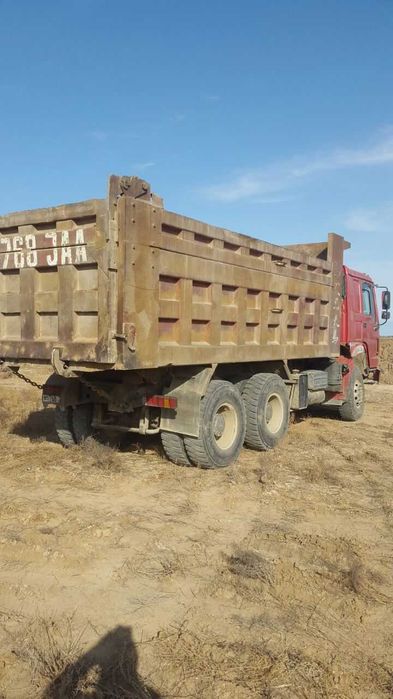 HOWO Yuk Moshinasi Sotiladi.