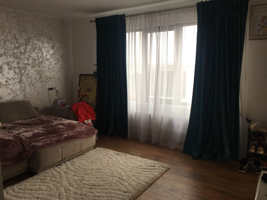 Vand casa noua in Sivita