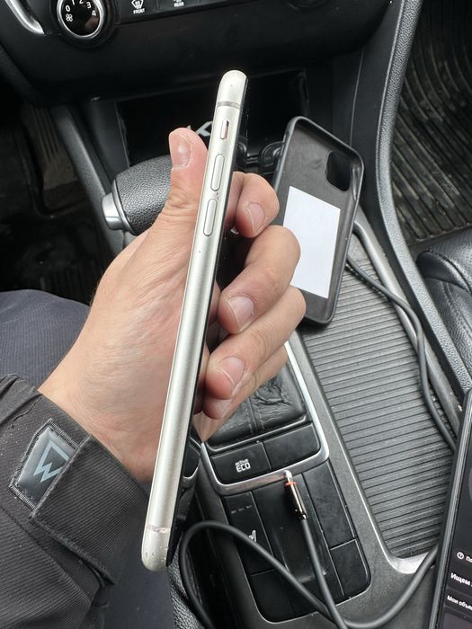 Iphone 11 продам торга нет