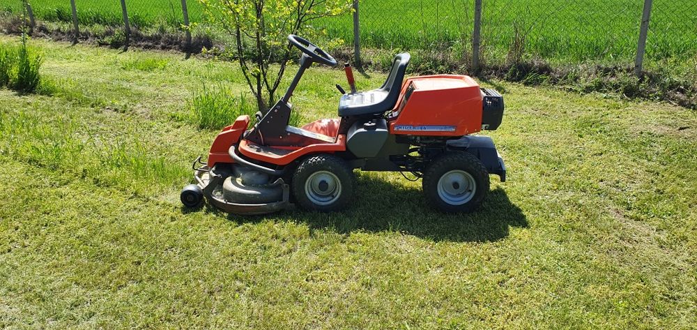 Тракторна косачка Husqvarna Rider 16