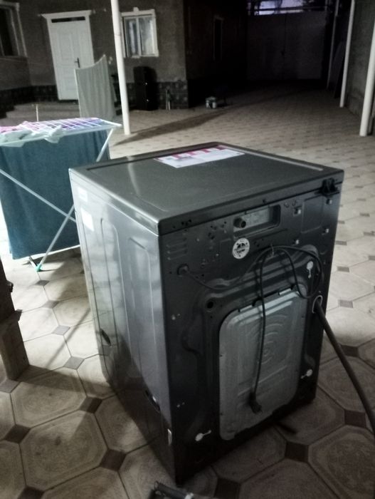 Стиралка 9 кг LG