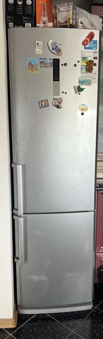 Продам холодильник самсунг