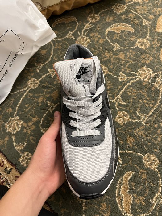 Air max 90,42размер маломерка