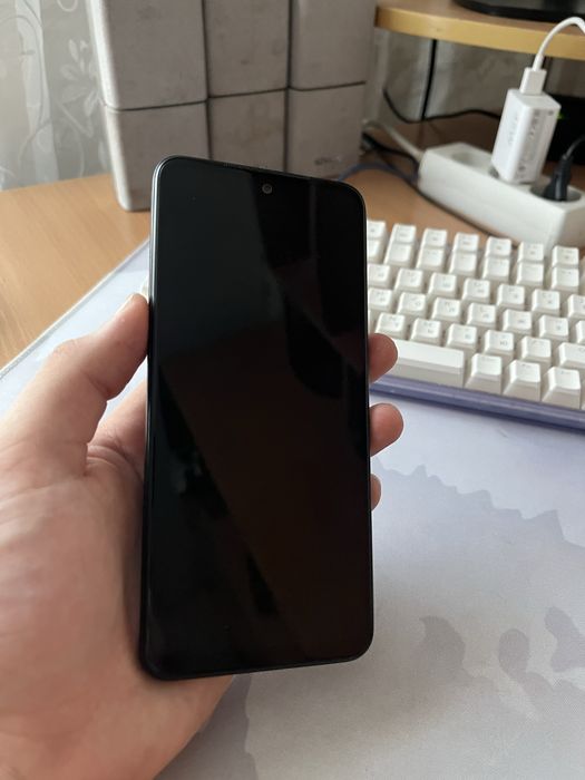 Продам телефон Redmi note 11s