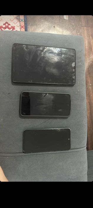 Продам смартфоны