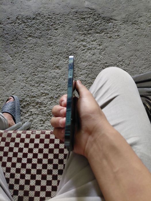 Iphone 12pro sotiladi
