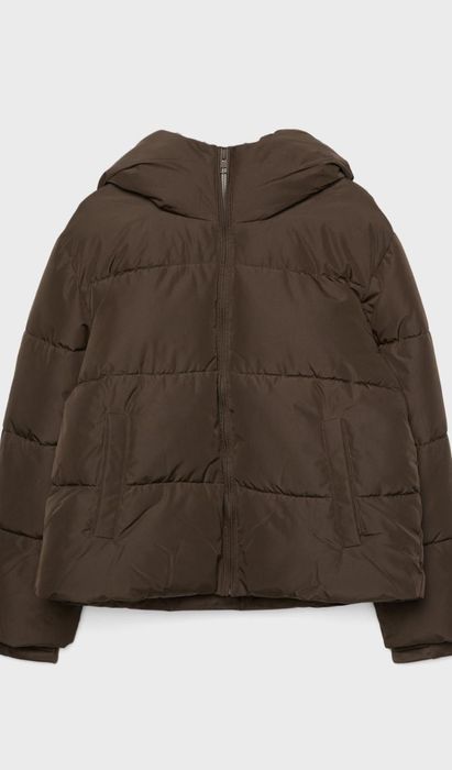 Пуховик Stradivarius р Xs- S