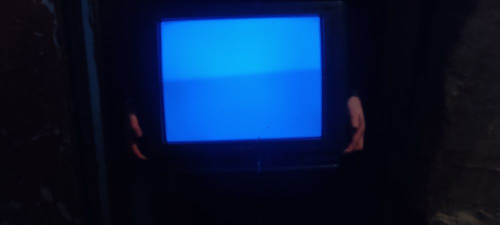 Срочна продается телевизор SAMSUNG