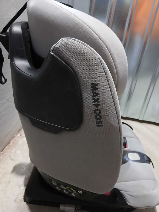 Scaun auto pentru copii 15 luni - 12 ani, Maxi-Cosi Titan Pro