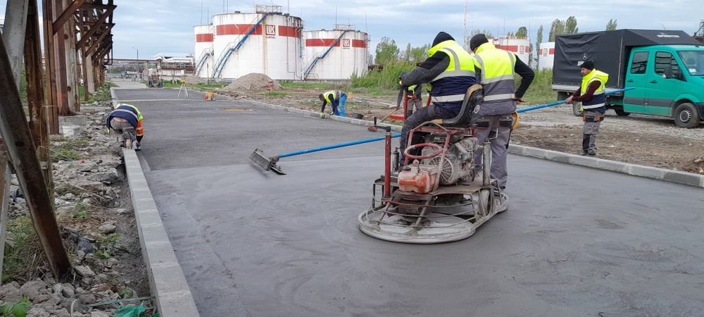 Turnare beton finisat cu elicopter și cuart, Șapa Beton, Periat