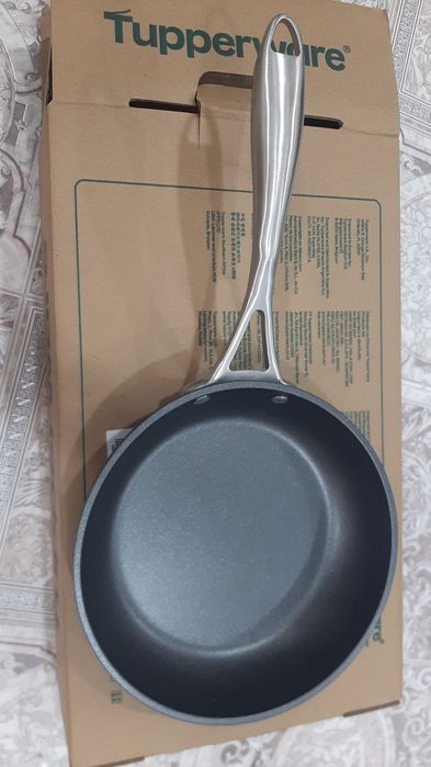 Новая сковорода tuperware "от Шефа"