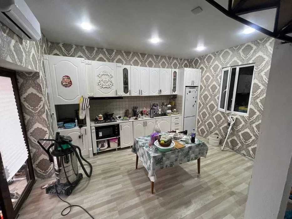 Дом или Дача как вам угодно. Евро  2 этажа 7 комнат 250м2 есть Ипотека