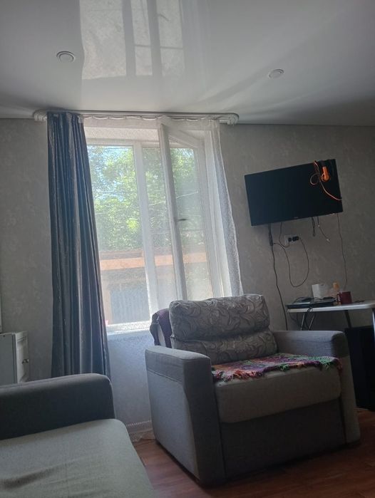 Продаем дом на 1 микрорайоне (не дача)