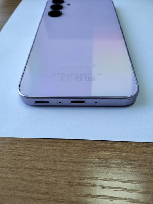Samsung A35 5G сотовый телефон