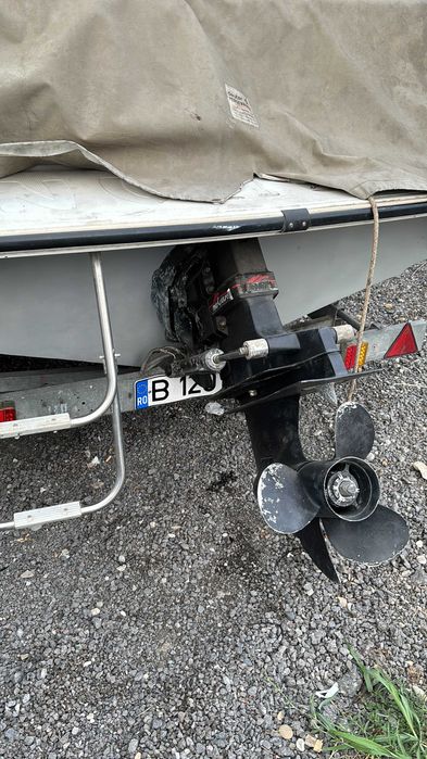 Vand   Barca Cabinata