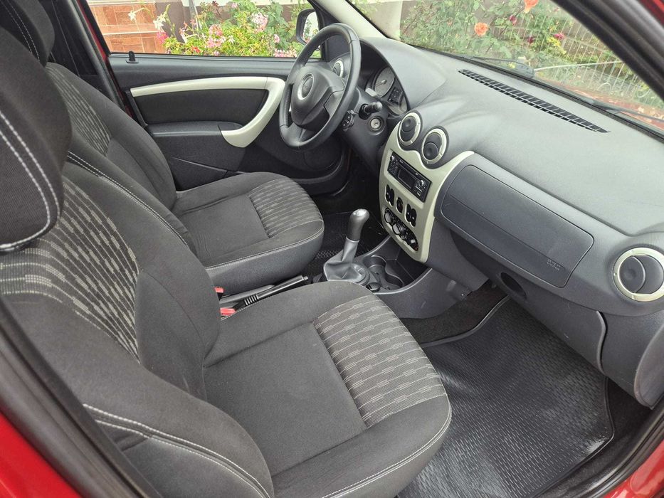 Dacia Logan MCV 1.6 MPI Benzină Euro 5 2012