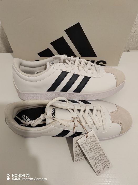 Adidas vl court base