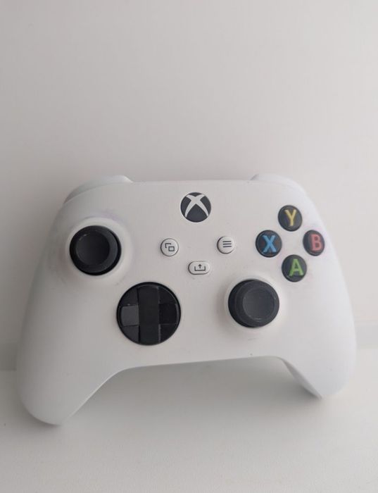 Xbox series s в отличном состоянии