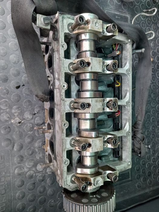 Глава  и капак за vw sharan tdi ,2.0, 140 к.с