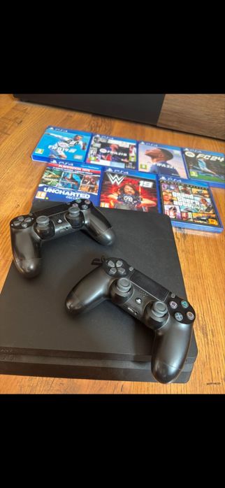 Ps4 Slim като нов