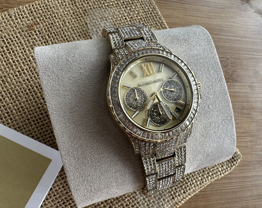 Ceas Michael Kors de dama Colectia Everest pave gold nou