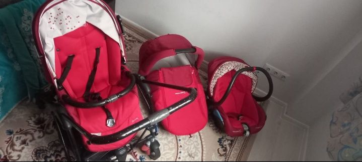Продам б/у коляску