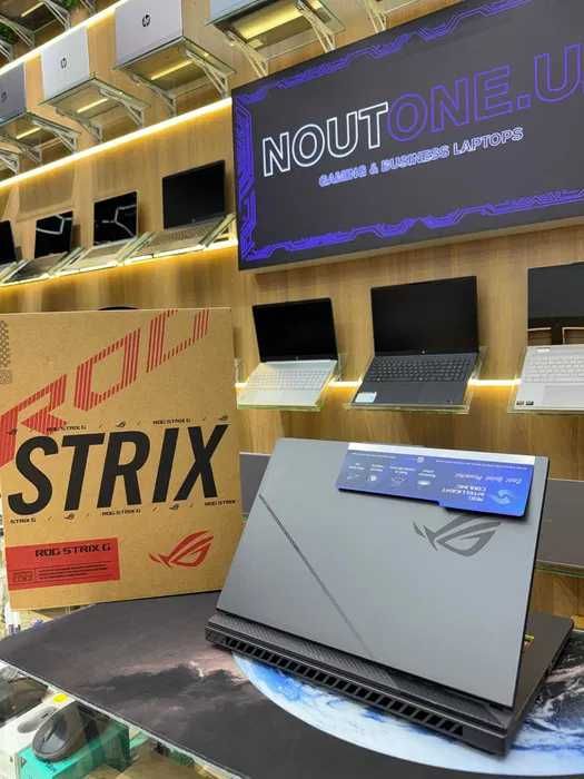 Noutbuk ASUS Rog Strix G16 Ryzen 9 8940HX RTX5070 16/1TB 16.0" WUXGA
