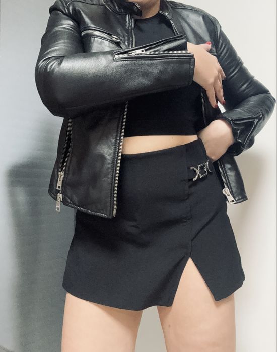 Кожено яке и къси панталонки- пола