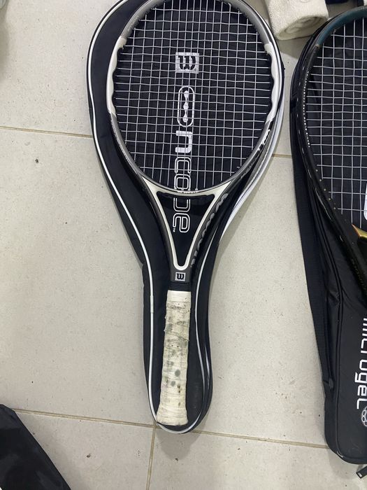 3 rachete tenis