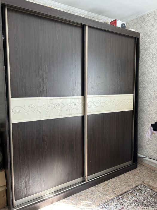 Срочно спальный гарнитур