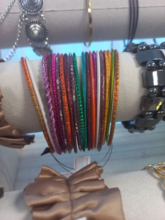 Продам украшения производство Индия