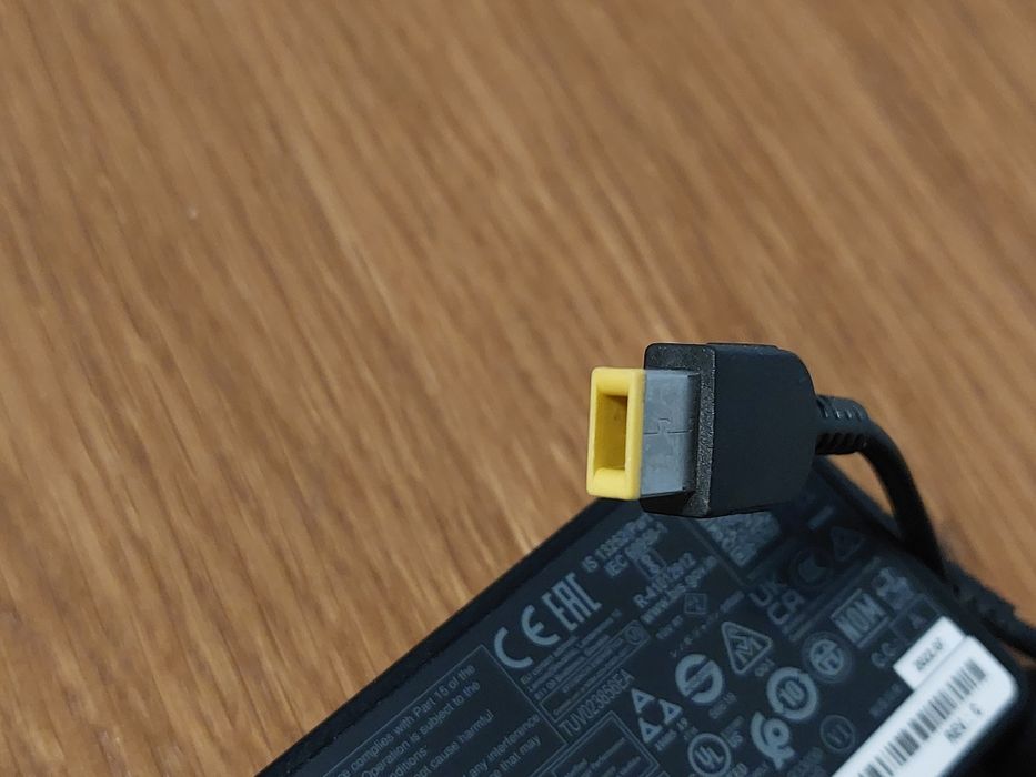 Incarcator Laptop Lenovo 90w 20V 4.5A, mufa dreptunghiulara