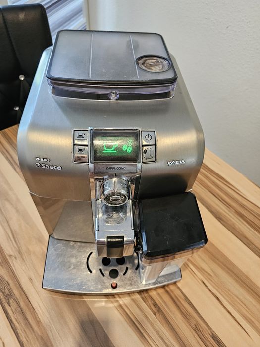 Saeco Synta  Саеко Синтиа