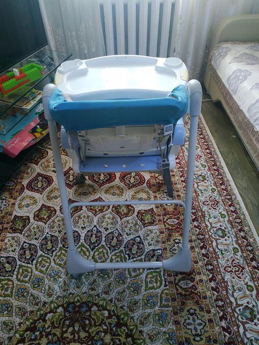 Детский стул для кормления