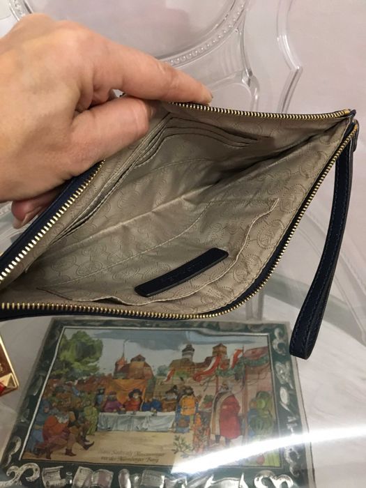 Michael Kors клъч естествена кожа