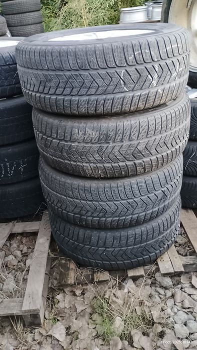 Roti Iarna Audi Q7 4M 5x112 R18 8J ET25  Pirelli 255/60R18 Touareg 2