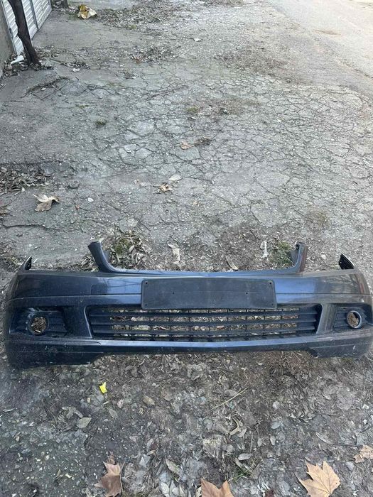 Предна броня за mercedes w204