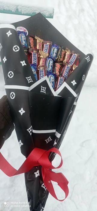 Тәтті школаттармен букет жасаимын