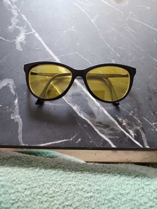 Rama ochelari cu 3 lentile de soare